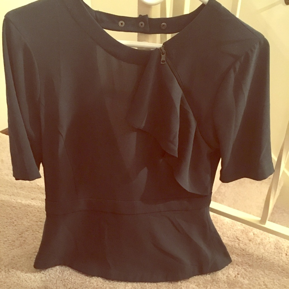 BCBG NEW Blouse